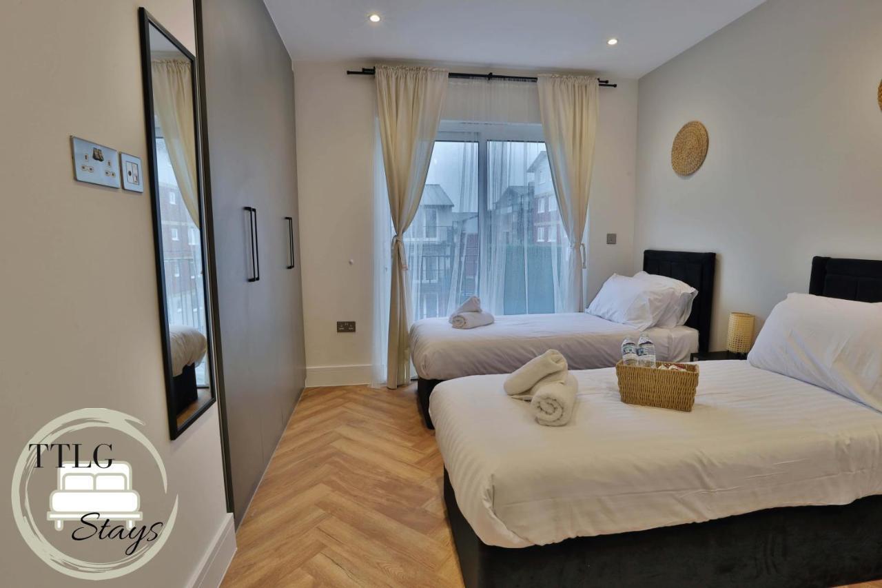 Newly-Built Urban Retreat By Ttlg Stays Rickmansworth Εξωτερικό φωτογραφία