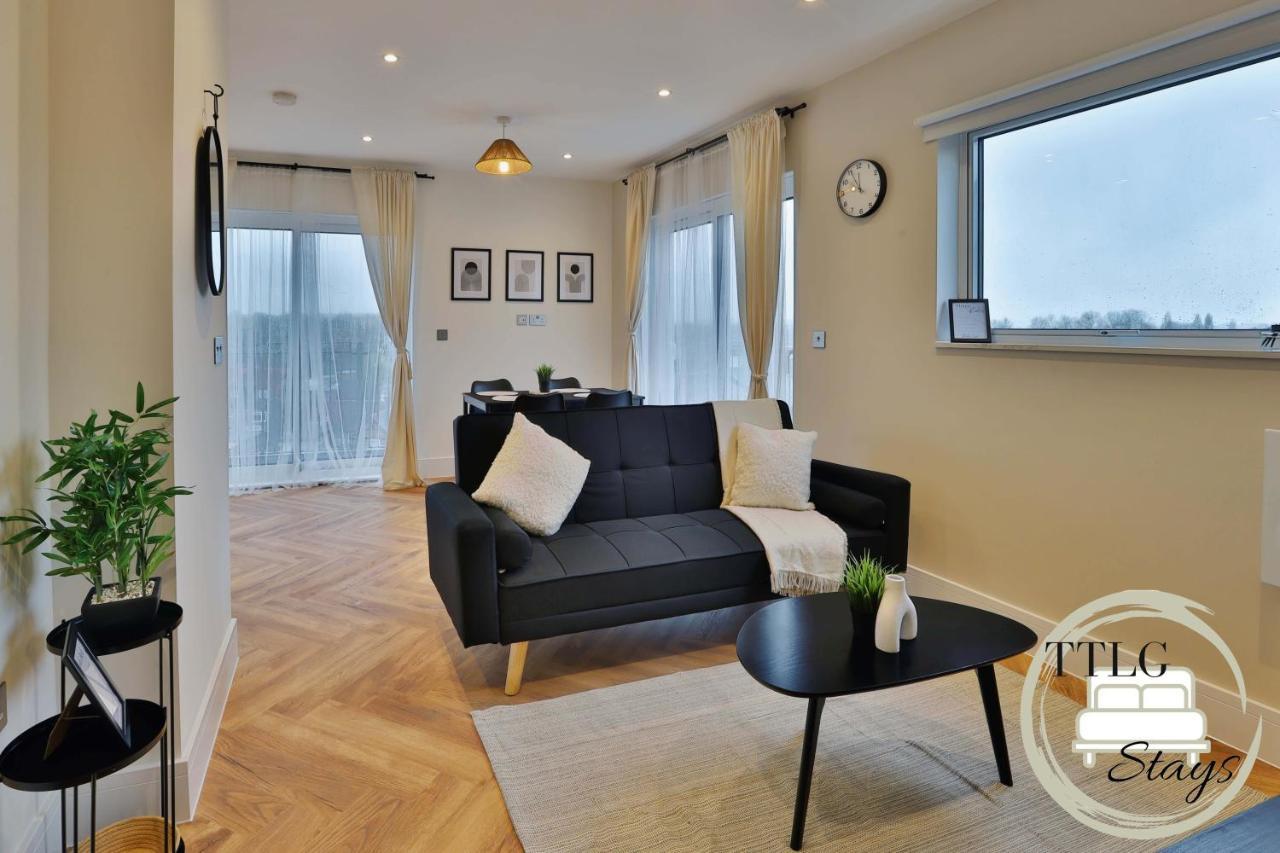 Newly-Built Urban Retreat By Ttlg Stays Rickmansworth Εξωτερικό φωτογραφία