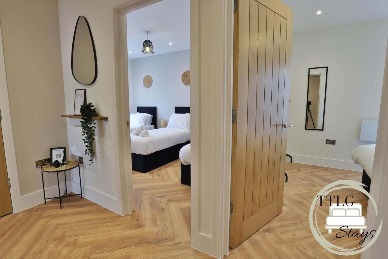 Newly-Built Urban Retreat By Ttlg Stays Rickmansworth Εξωτερικό φωτογραφία